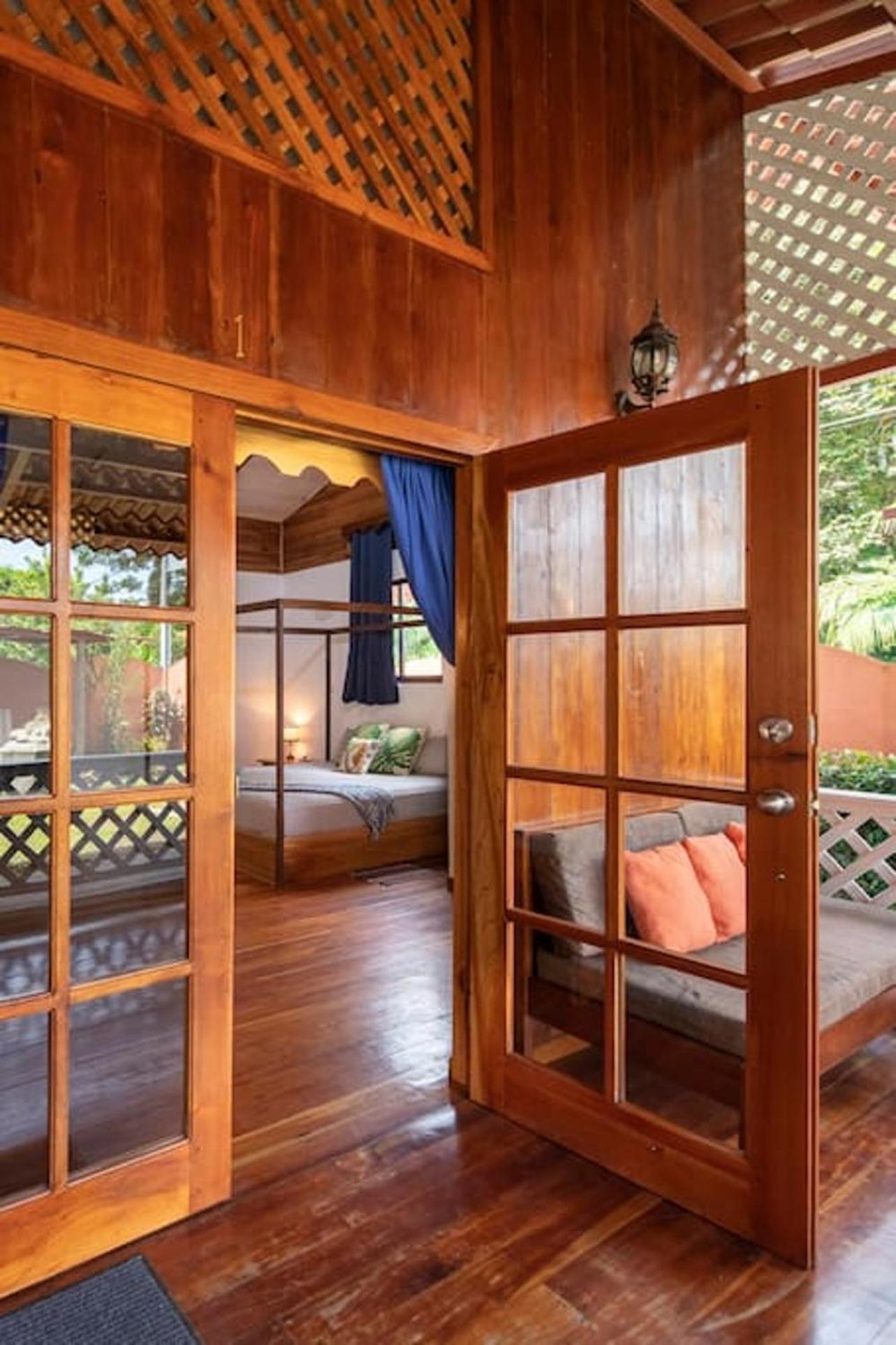 Poolside Beach House At Pangea Lodge Manzanillo  Buitenkant foto
