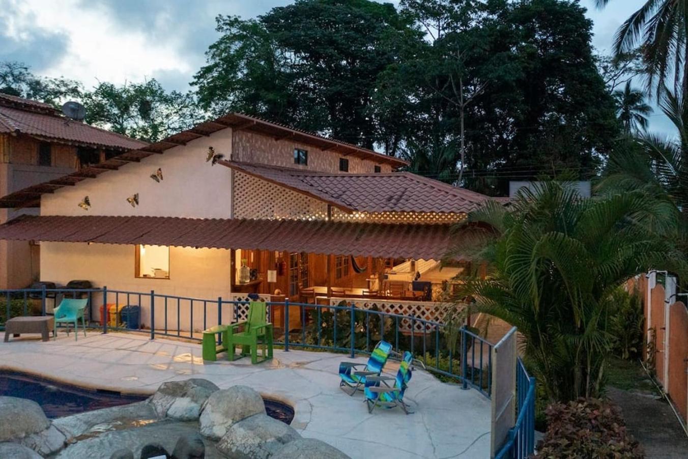 Poolside Beach House At Pangea Lodge Manzanillo  Buitenkant foto
